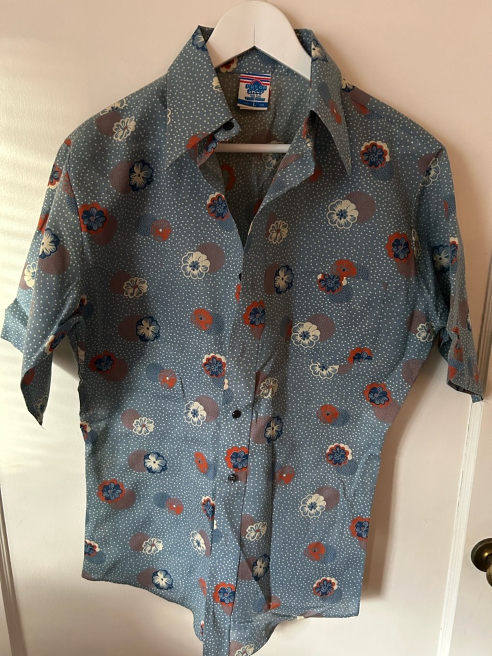 Vintage Blue Floral Short-Sleeve Men’s Shirt